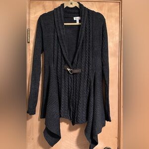 Denim&Co high low hemmed sweater with leather gold closing.